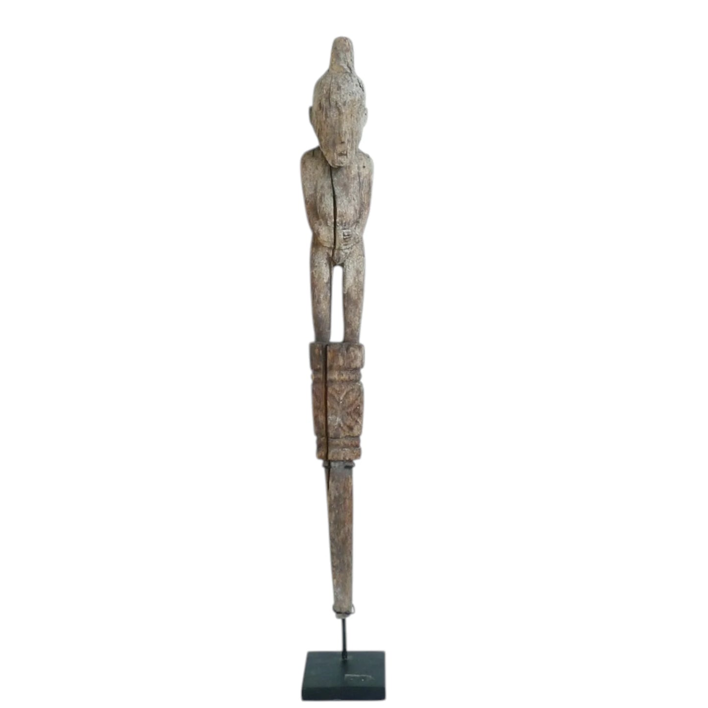 Statue Kadauma ancienne du Timor oriental en bois sculpté, H71 cm