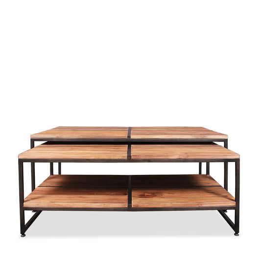  Les tables gigognes REVIVAL sont bien plus qu'un simple meuble. Leur design épuré et leur fonctionnalité en font une pièce maîtresse de votre intérieur.