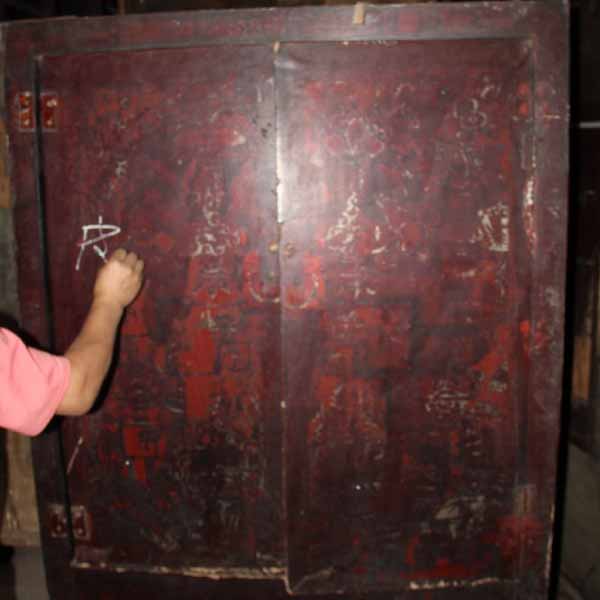 Armoire chinoise Coromandel avant restauration